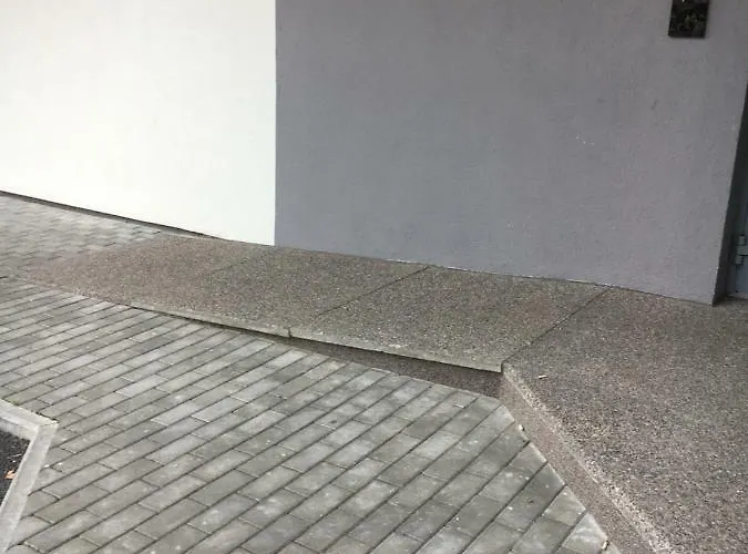 Oja Tn 118 * Пярну